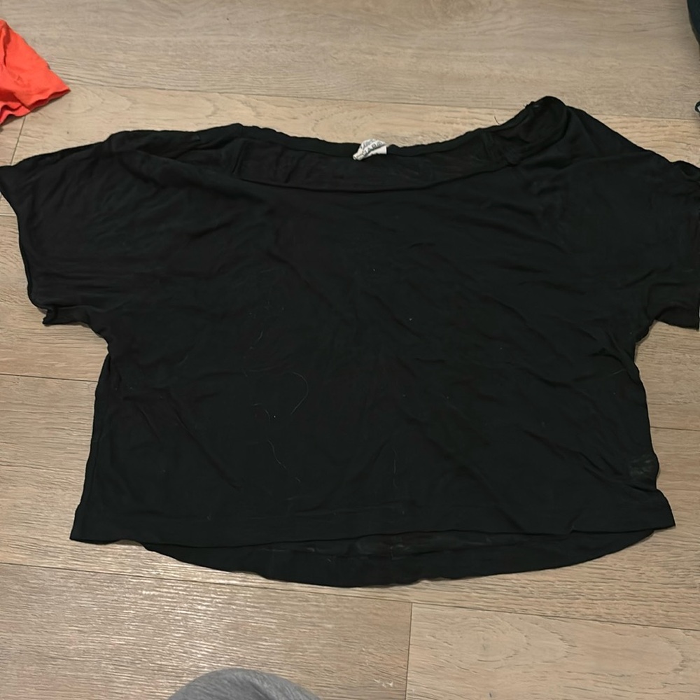 VS PINK tee